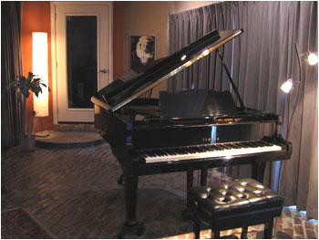 Picture of piano in tracking room
